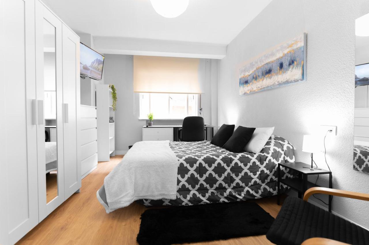 Apartamento Premiun Plaza Del Oeste Apartment Salamanca Bagian luar foto